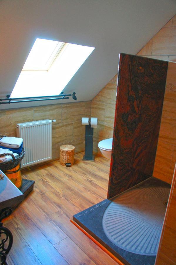 Aux Logis De La Solre Bed & Breakfast Ferrière-la-Petite Екстериор снимка